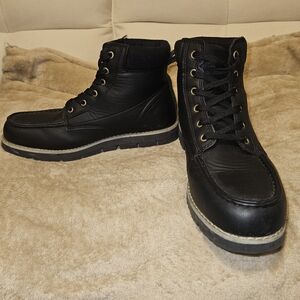 Levi's Black Lace-Up Men's Boots